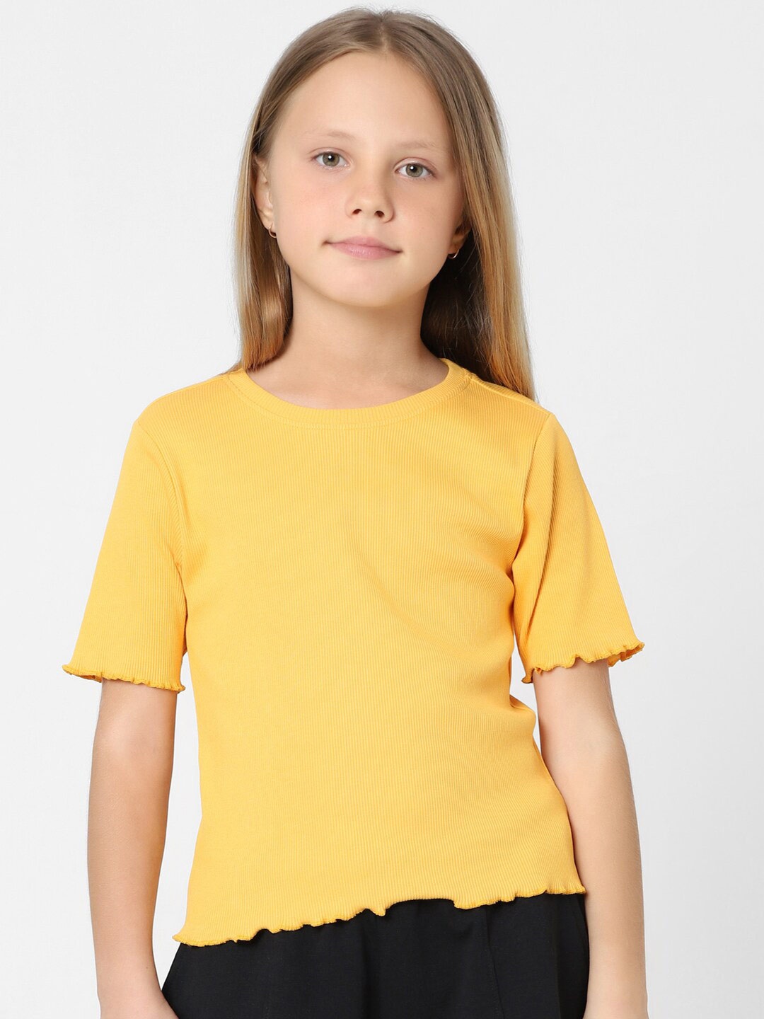 

KIDS ONLY Girls Yellow T-shirt