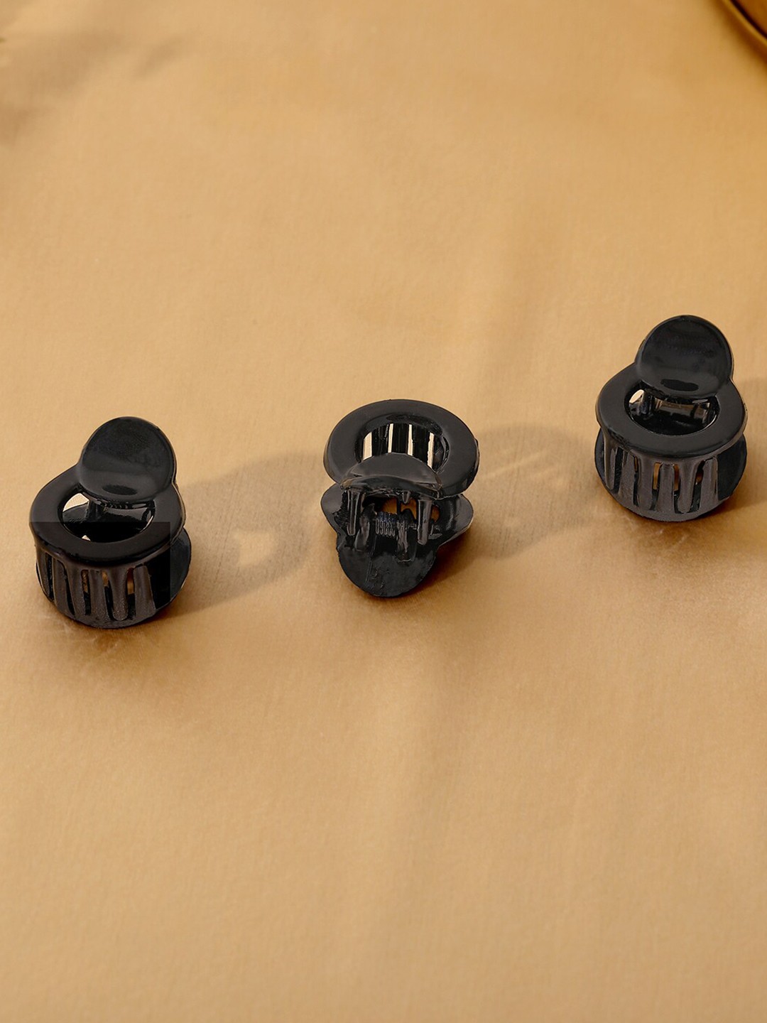 

Estele Women Set Of 3 Plastic Claw Clips, Black