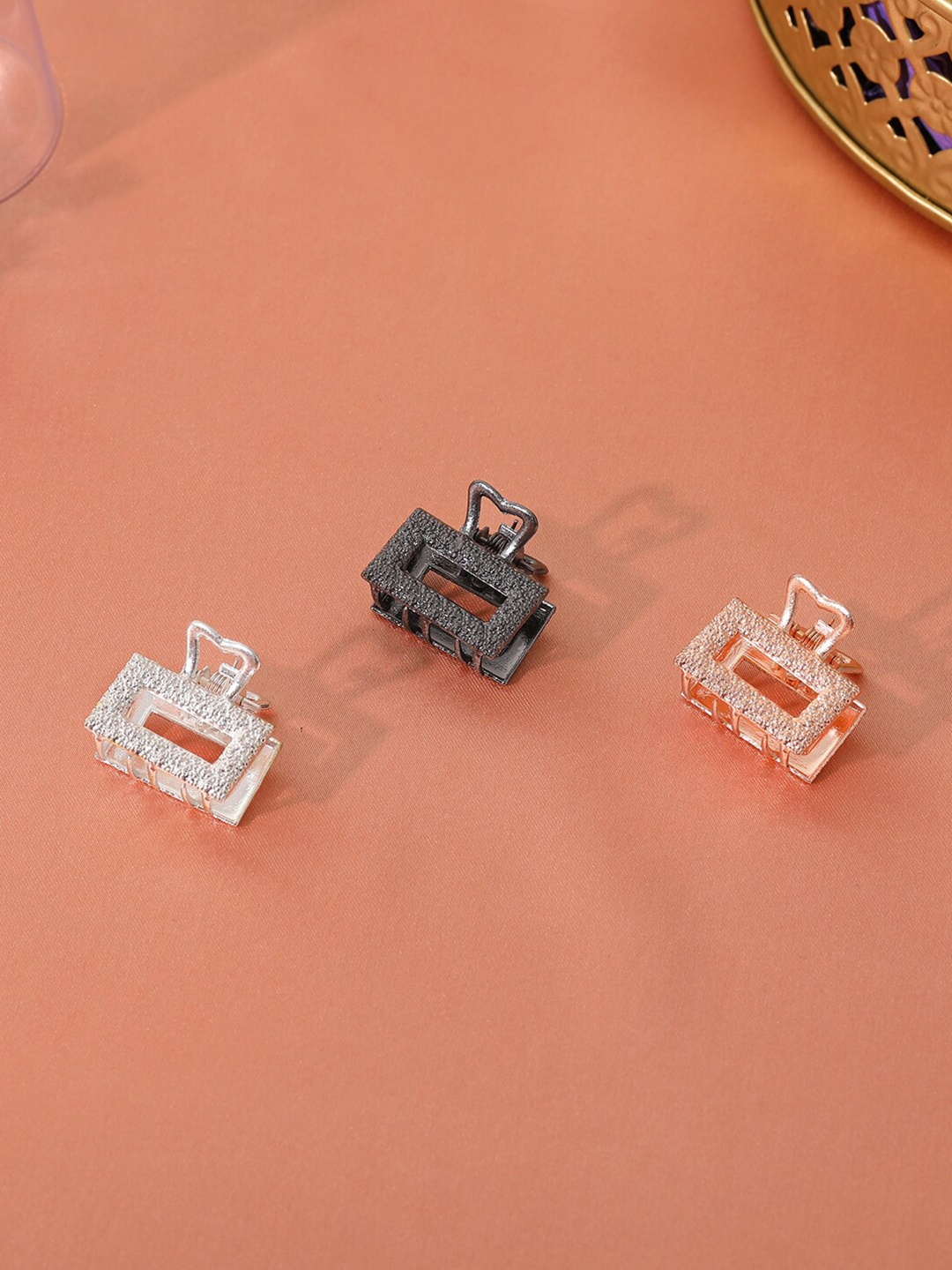 

Estele Women Set of 3 Metal Claw Clips, Grey