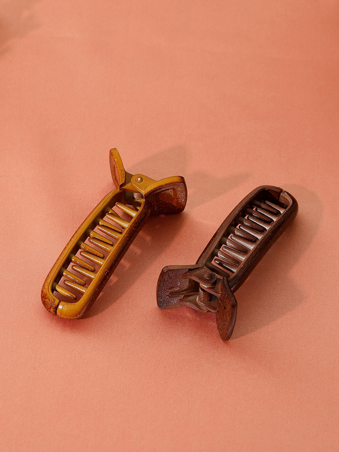 

Estele Women Set of 2 Claw Clips, Brown