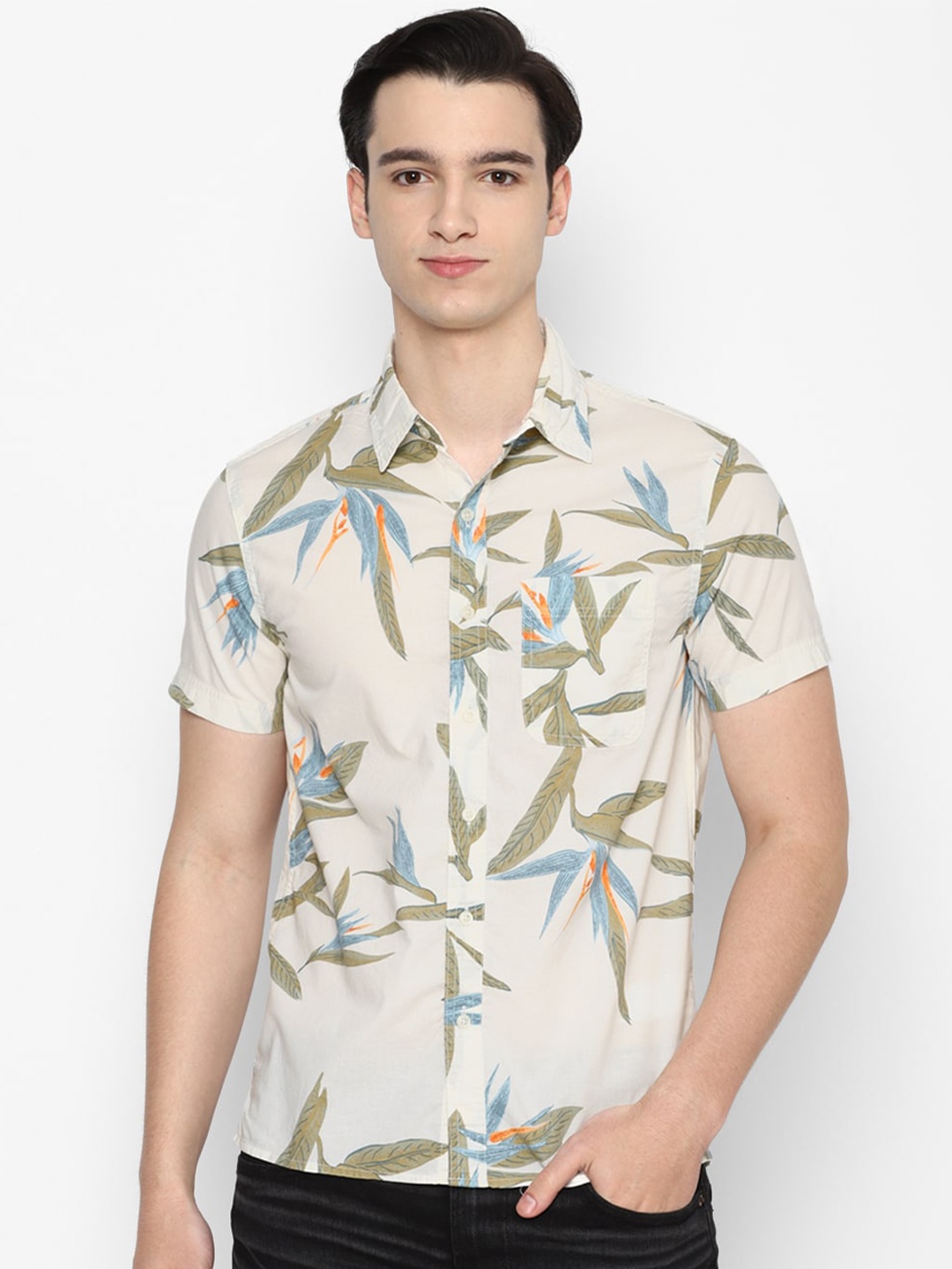 

AMERICAN EAGLE OUTFITTERS Slim Fit Floral Printed Casual Shirt, White