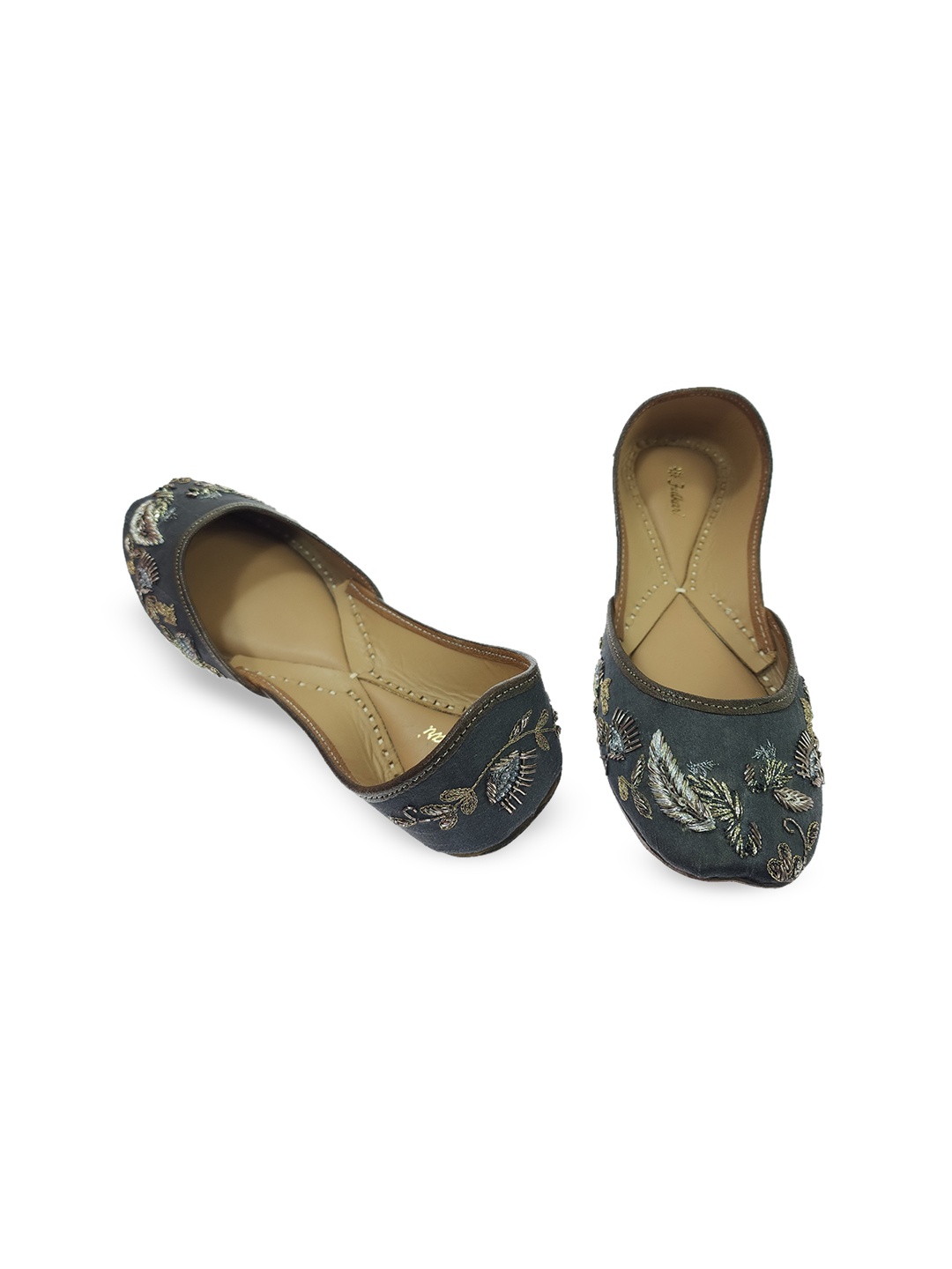 

Fulkari Women Embellished Pure Leather Ethnic Mojaris, Grey