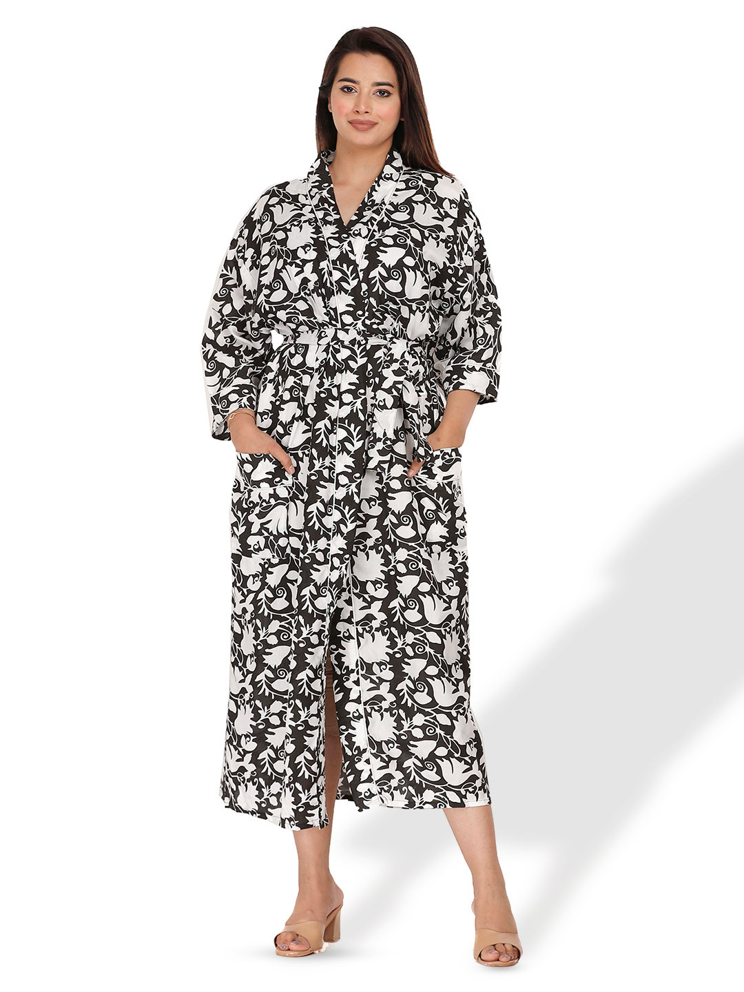 

SHOOLIN Floral Printed Nightdress, Black