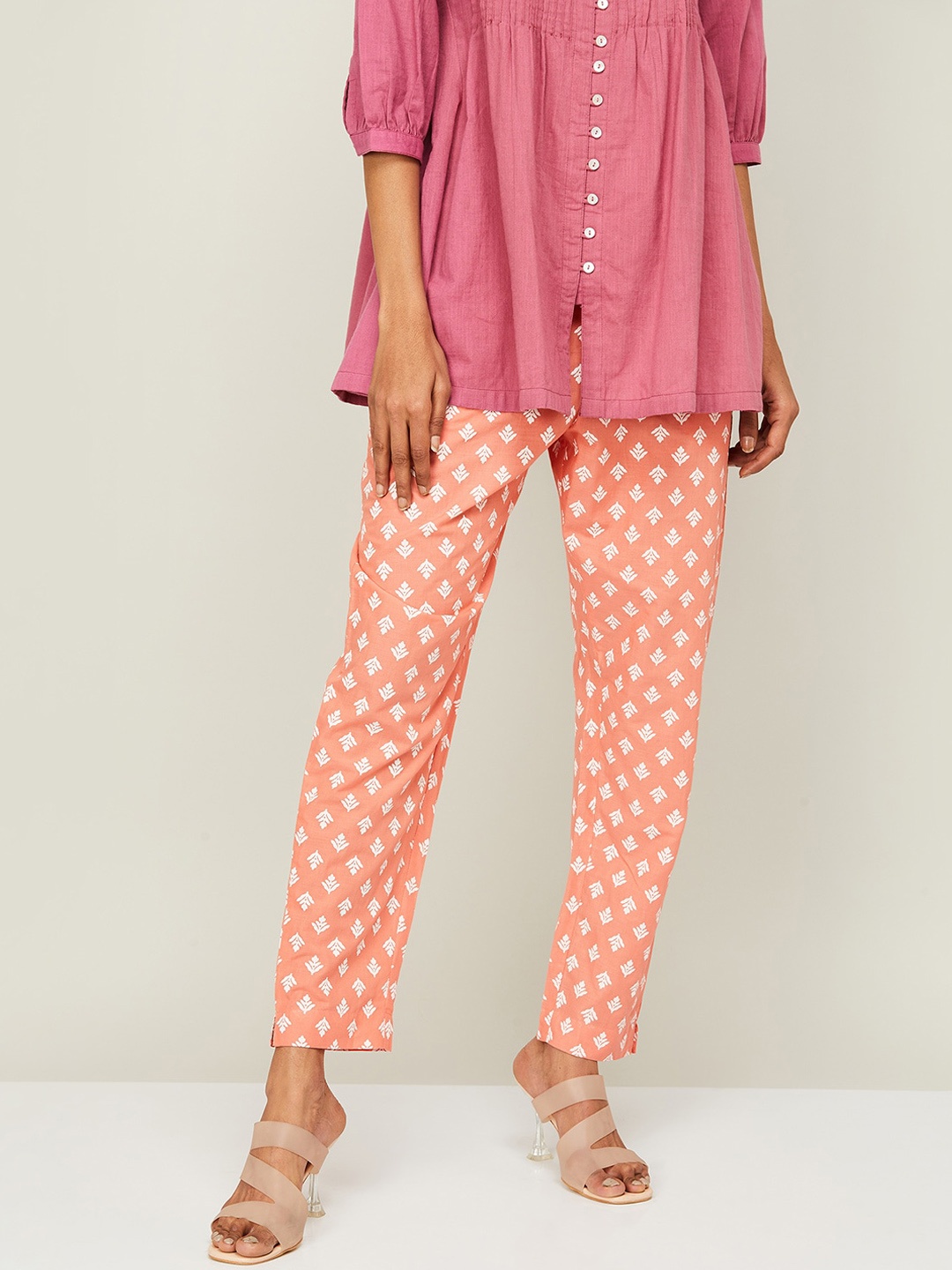 

Melange by Lifestyle Women Floral Printed Pure Cotton Trousers, Coral