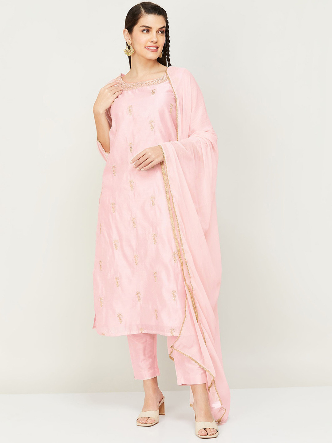 

Melange by Lifestyle Ethnic Motifs Embroidered Zari Straight Kurta with Trousers & Dupatta, Pink
