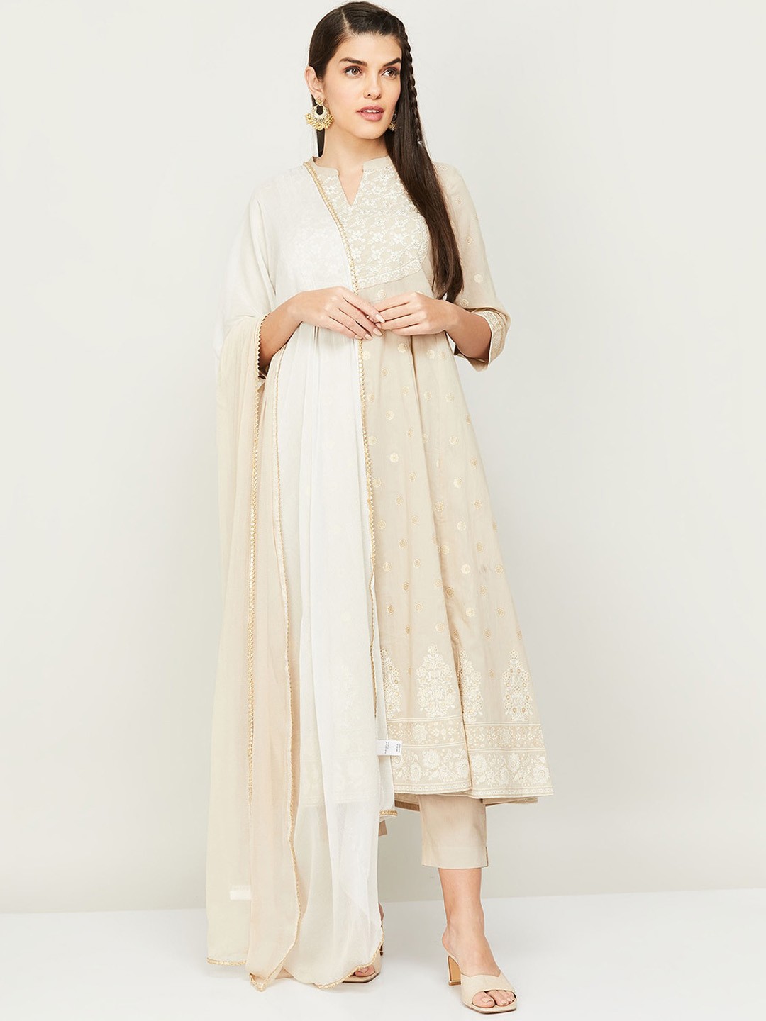 

Melange by Lifestyle Ethnic Motifs Embroidered Pure Cotton Kurta with Trousers & Dupatta, Beige