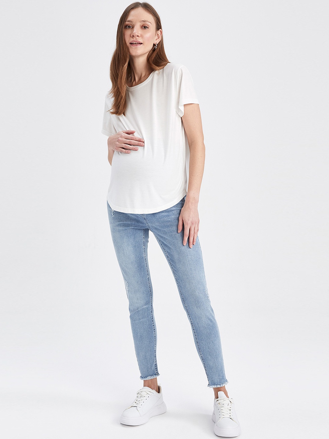 

DeFacto Women Slim Fit High-Rise Stretchable Maternity Jeans, Blue