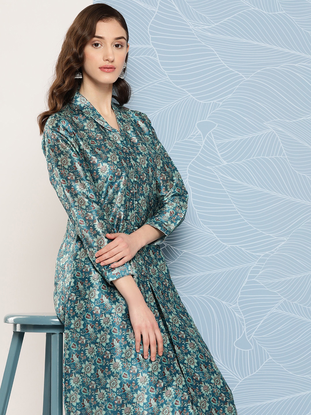 

Sangria Floral Printed Chanderi Cotton Kurta With Palazzos, Blue