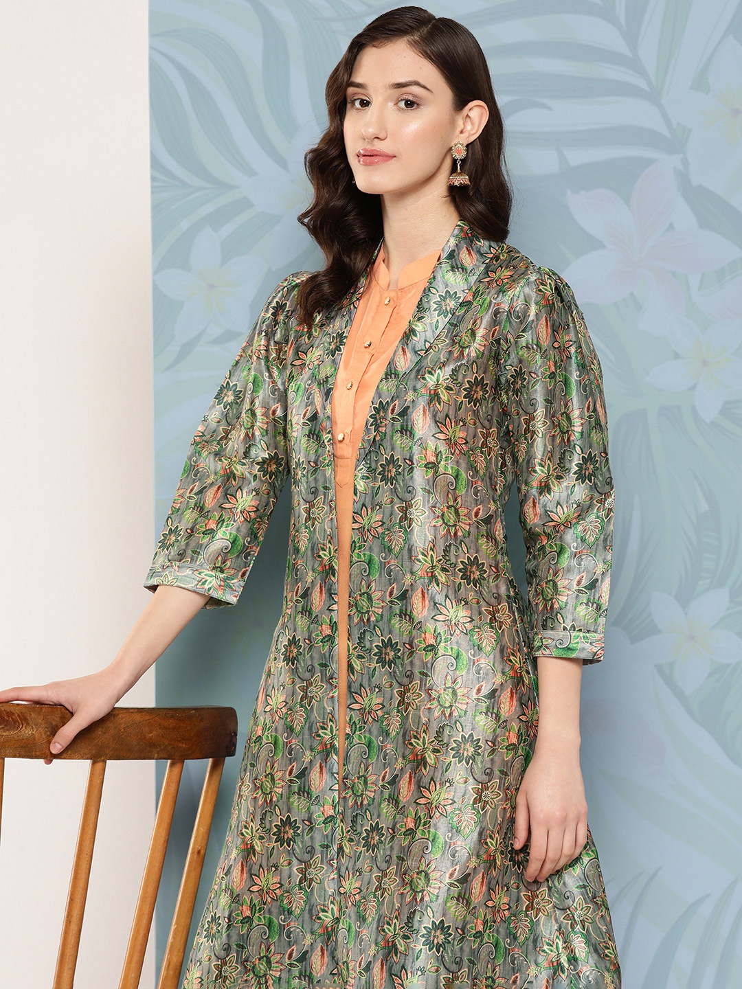

Sangria Chanderi Cotton Kurta With Trousers & With Jacket, Beige