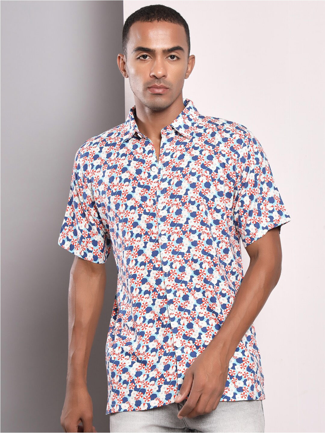 

Darzi Floral Printed Cotton Casual Shirt, Pink