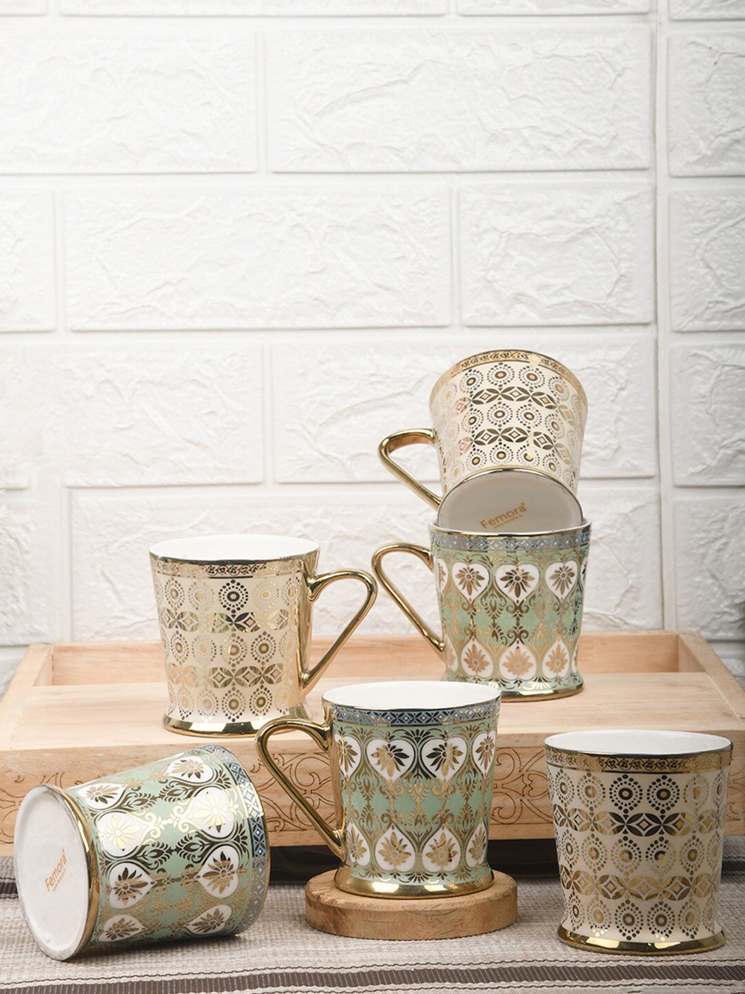

Femora Traditional White & Gold-Toned 6 Pieces Leaves Pattern Bone China Cups 160 ml Each