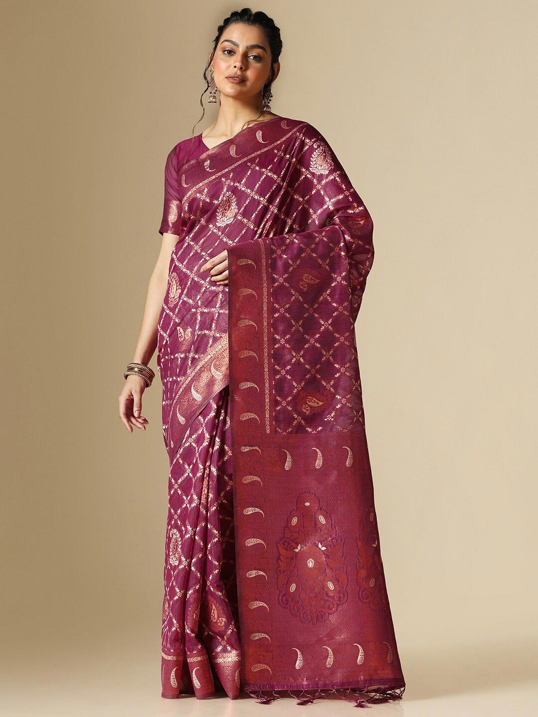 

Satrani Paisley Woven Design Zari Banarasi Saree, Purple