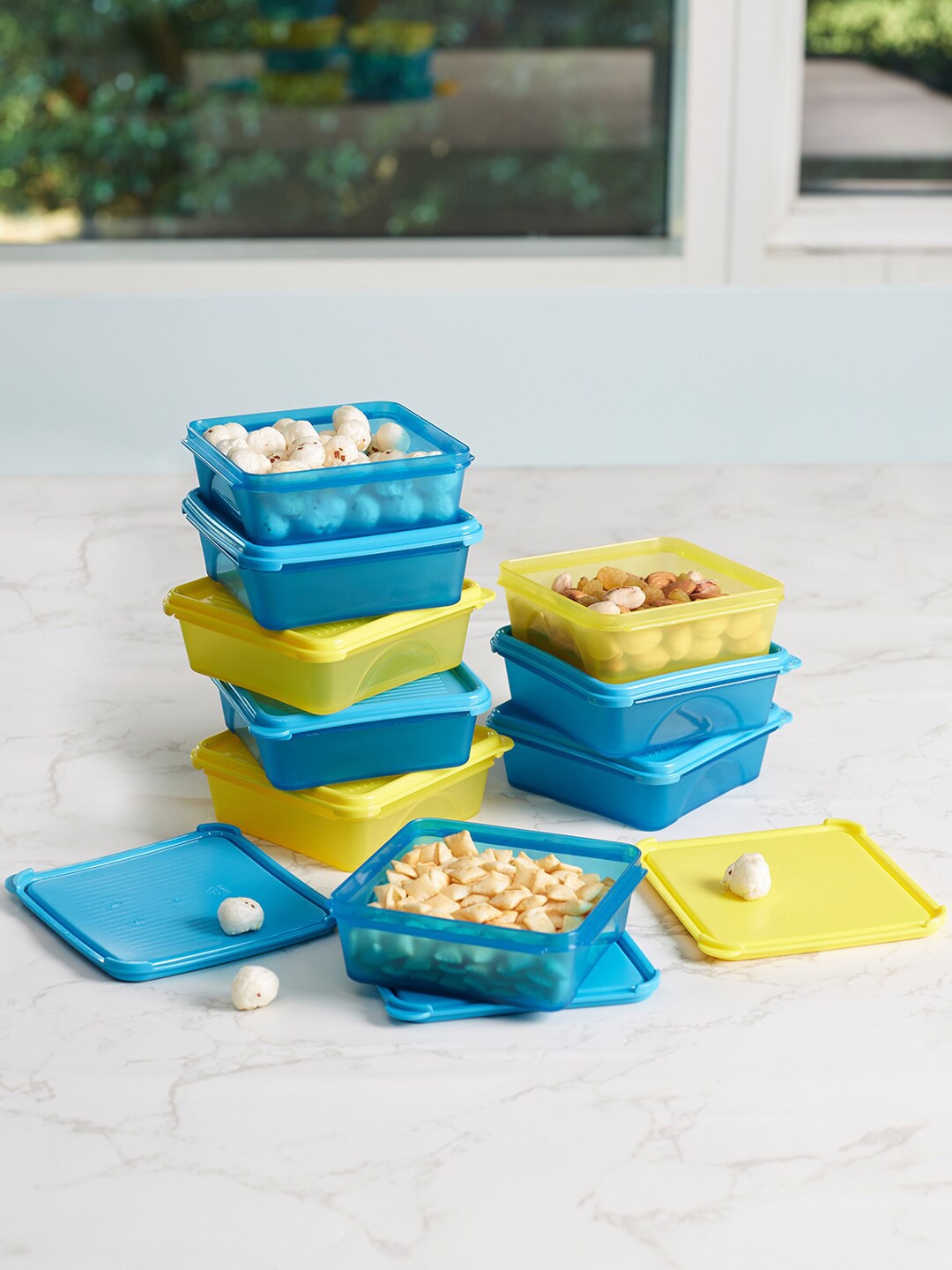 

HomeTown Blue & Yellow 9 Pcs Square Containers 250 ml Each