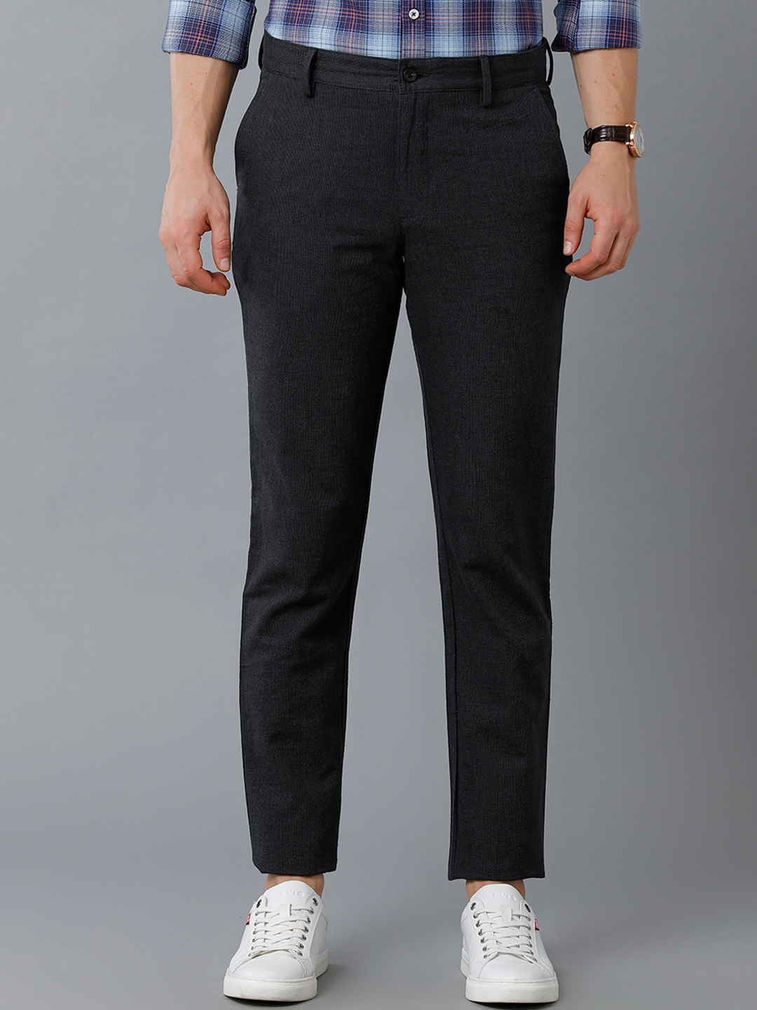 

CAVALLO by Linen Club Men Slim Fit Mid-Rise Linen Trousers, Black