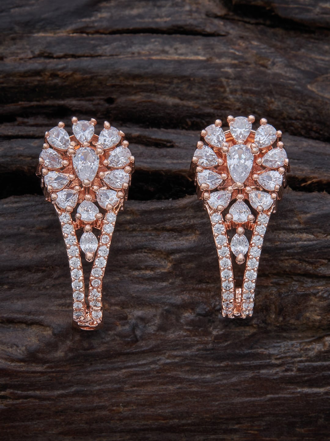 

Kushal's Fashion Jewellery Gold Plated Floral Studs Earrings, White