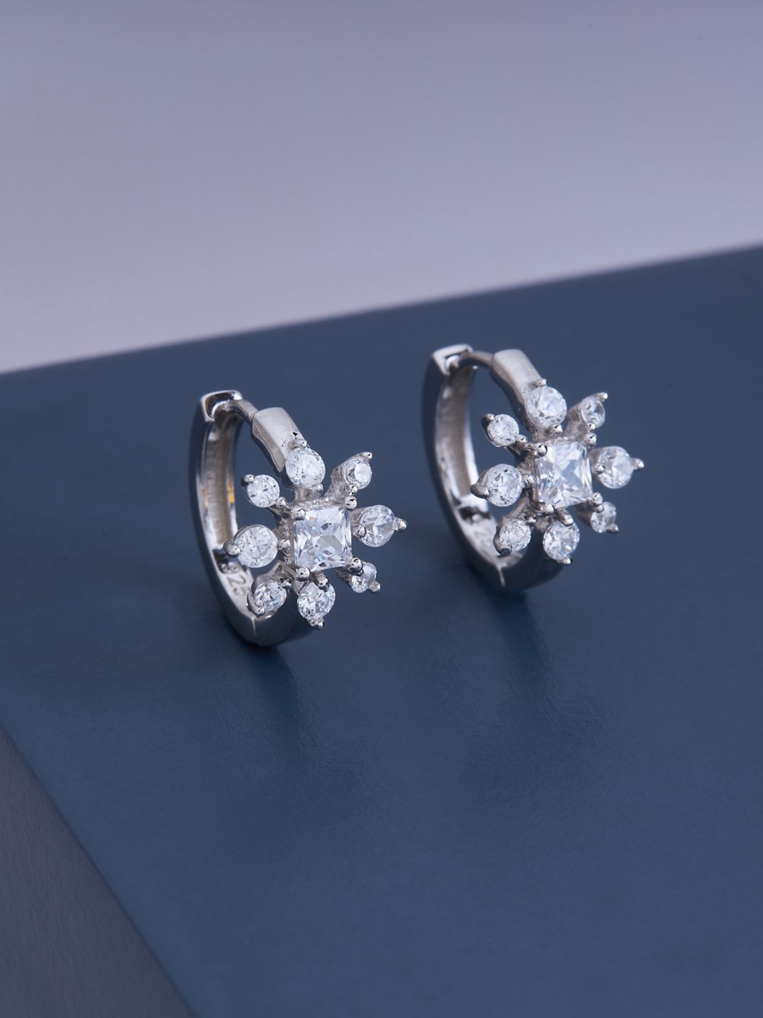 

Kushal's Fashion Jewellery Rhodium Plated Floral Studs Earrings, White