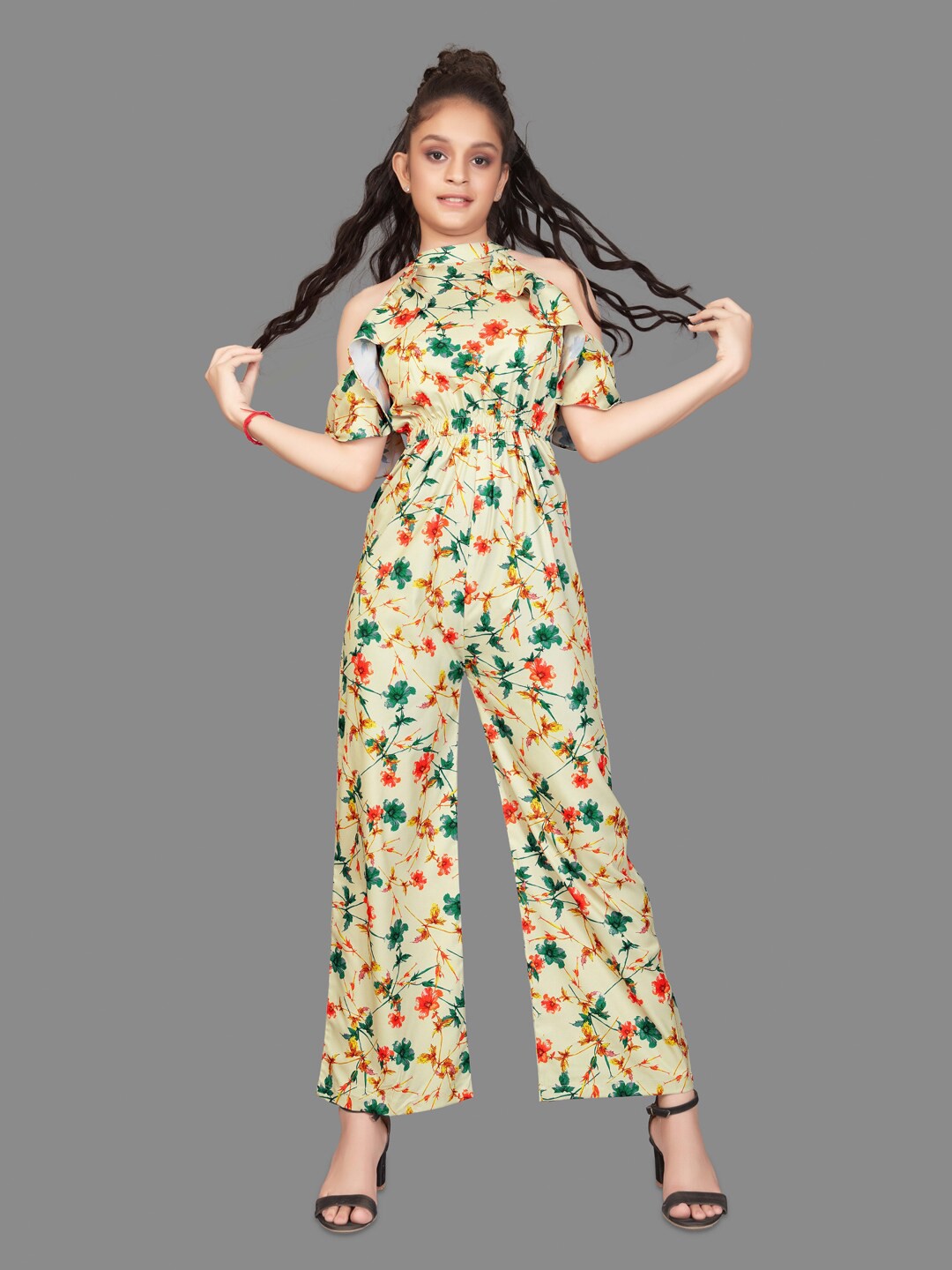 

FASHION DREAM Girls Floral Printed Halter Neck Cold Shoulder Basic Jumpsuit, Beige