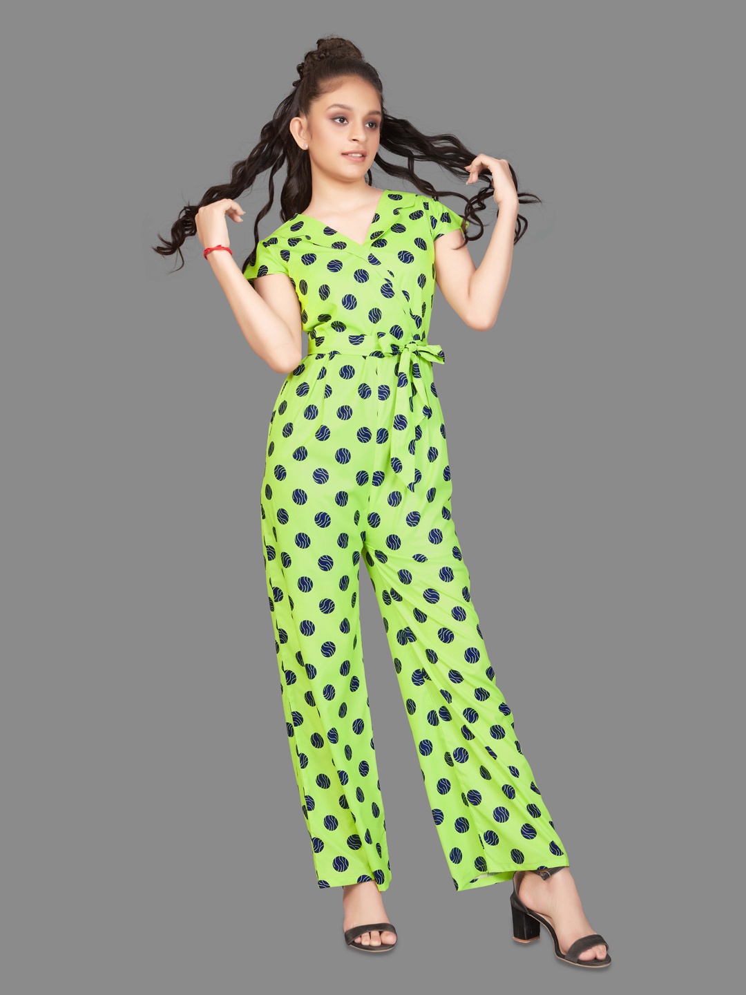 

FASHION DREAM Girls Printed V-Neck Waist Tie-Ups Basic Jumpsuit, Lime green