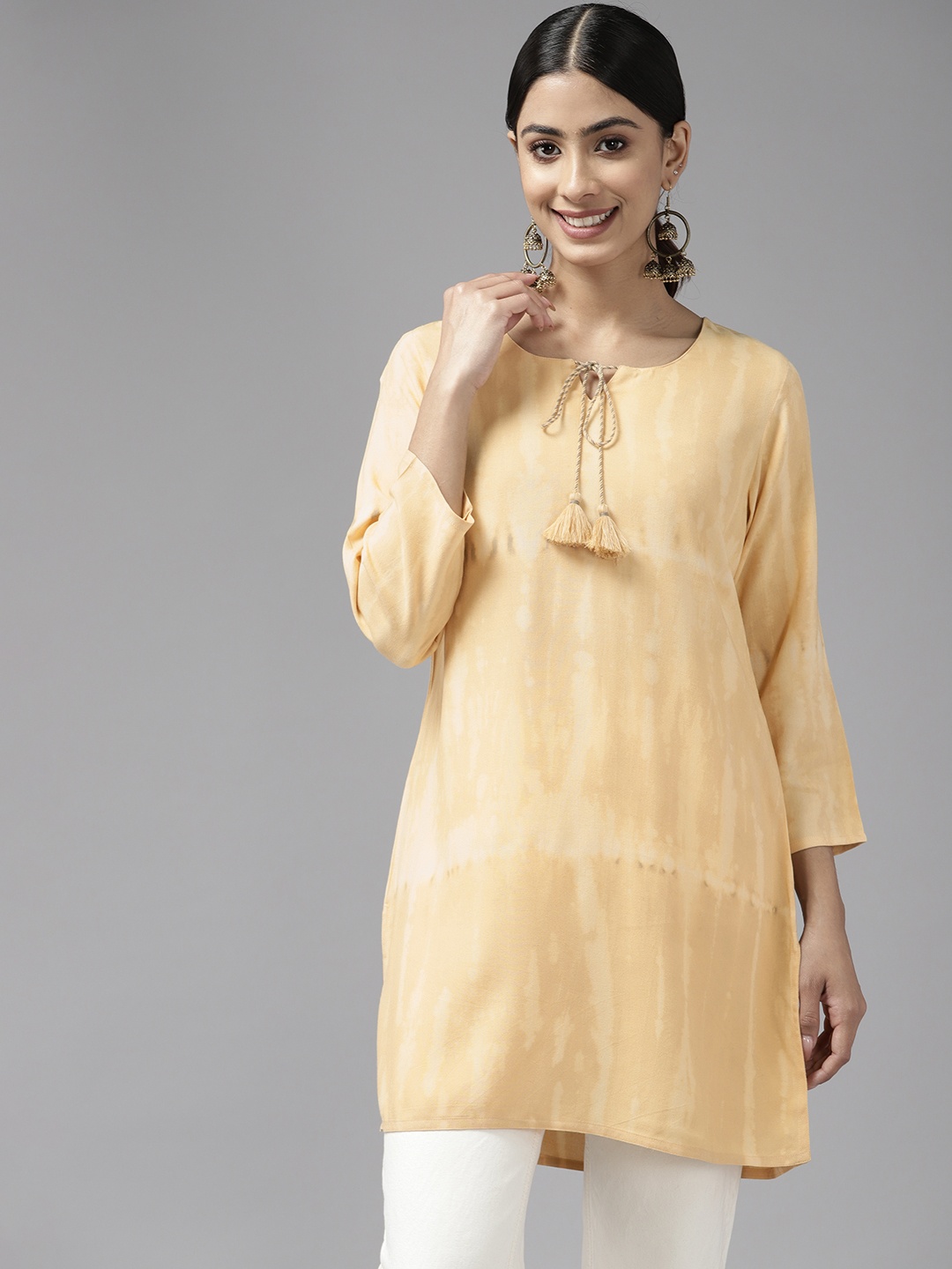 

Prakrti Dyed Tie-Up Neck Kurti, Beige