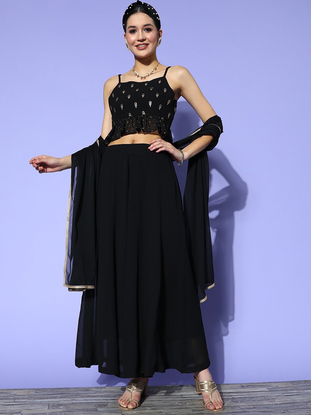 

Sunehri Floral Embroidered Pleated Sequinned Top with Palazzos & Dupatta, Black