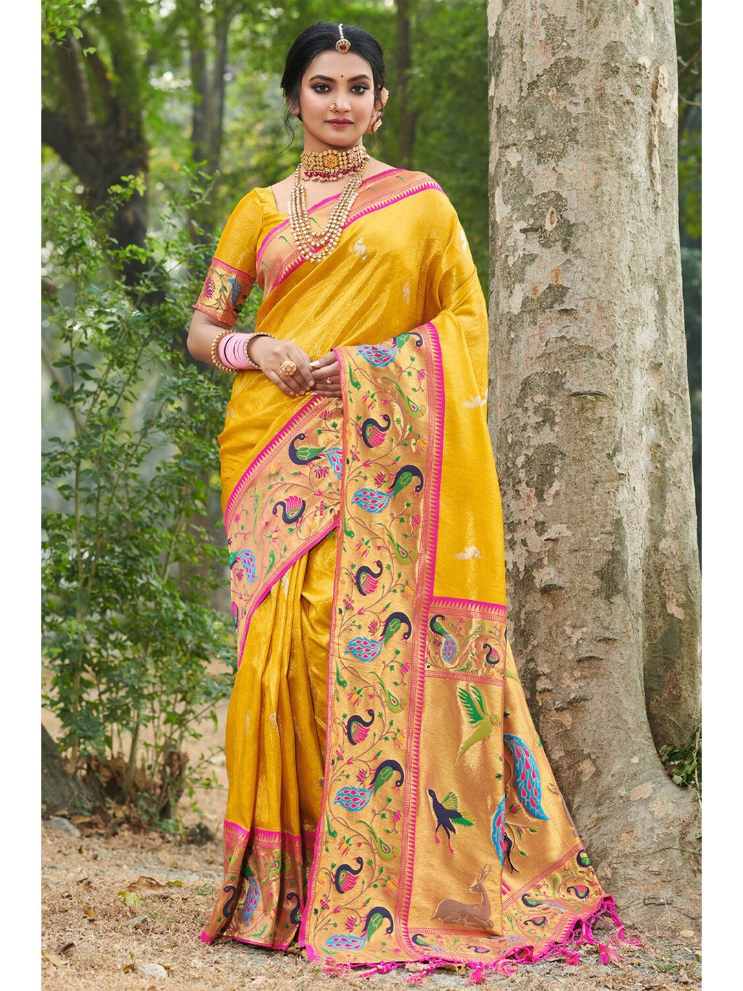 

SANGAM PRINTS Woven Design Zari Pure Silk Paithani Saree, Yellow