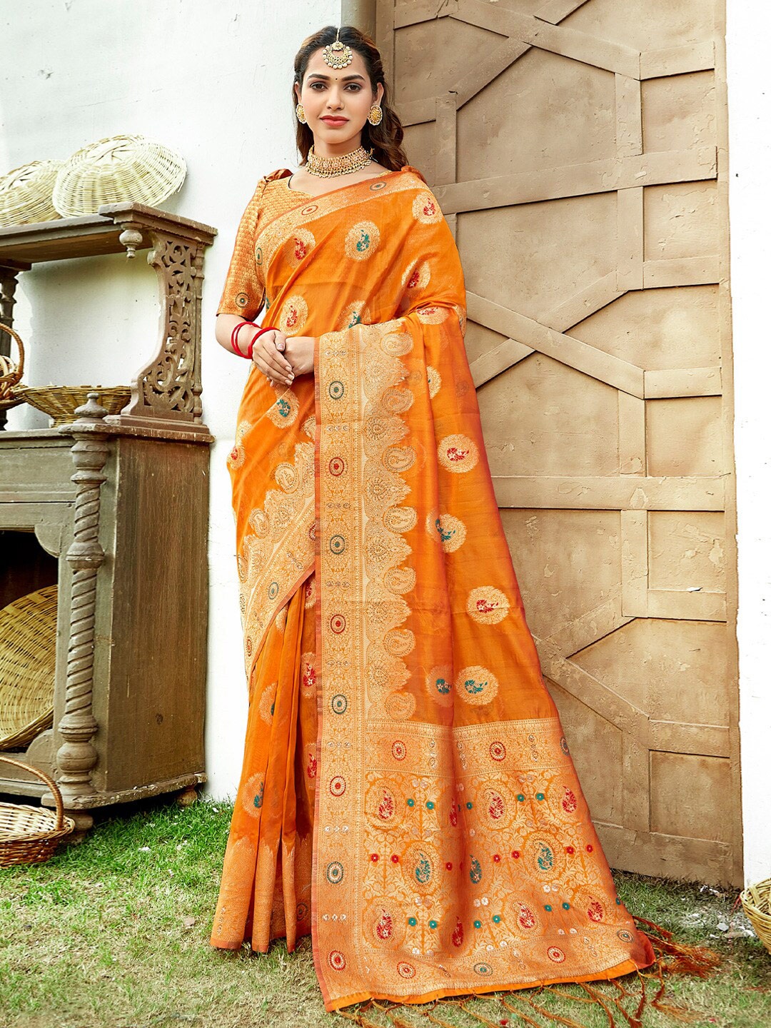 

SANGAM PRINTS Woven Design Zari Silk Blend Saree, Mustard