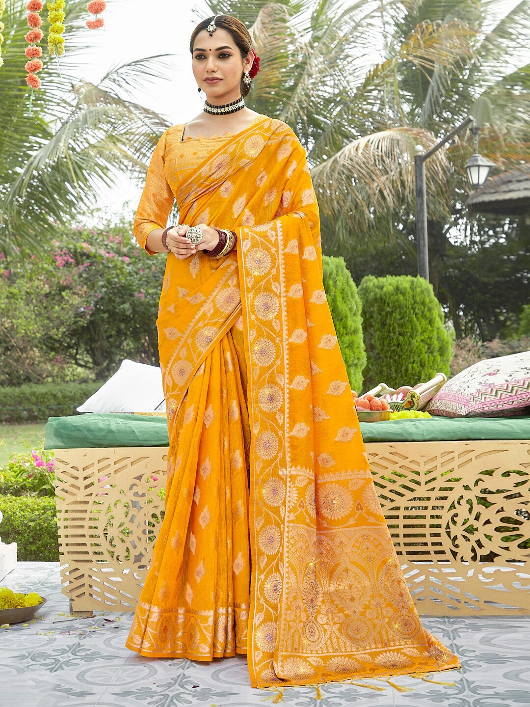 

SANGAM PRINTS Ethnic Motifs Woven Design Zari Organza Saree, Yellow