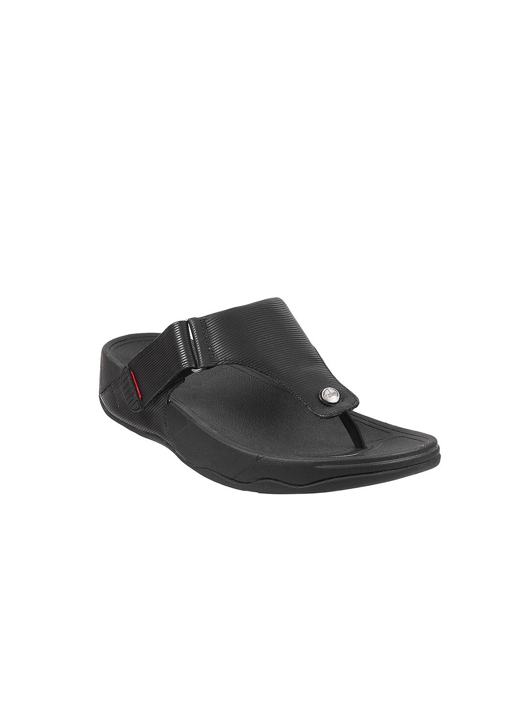 

fitflop Men Textured Leather Comfort Sandals, Black