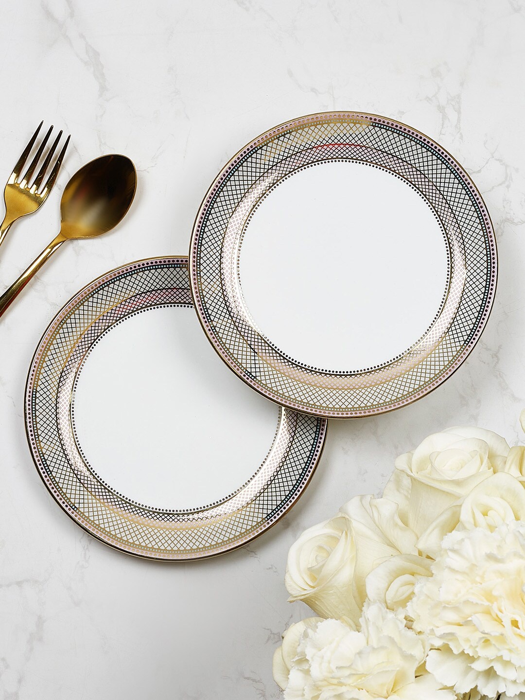 

HomeTown Amour Real White & Gold-Toned 2 Pieces Printed Bone China Plates 18 cm Each