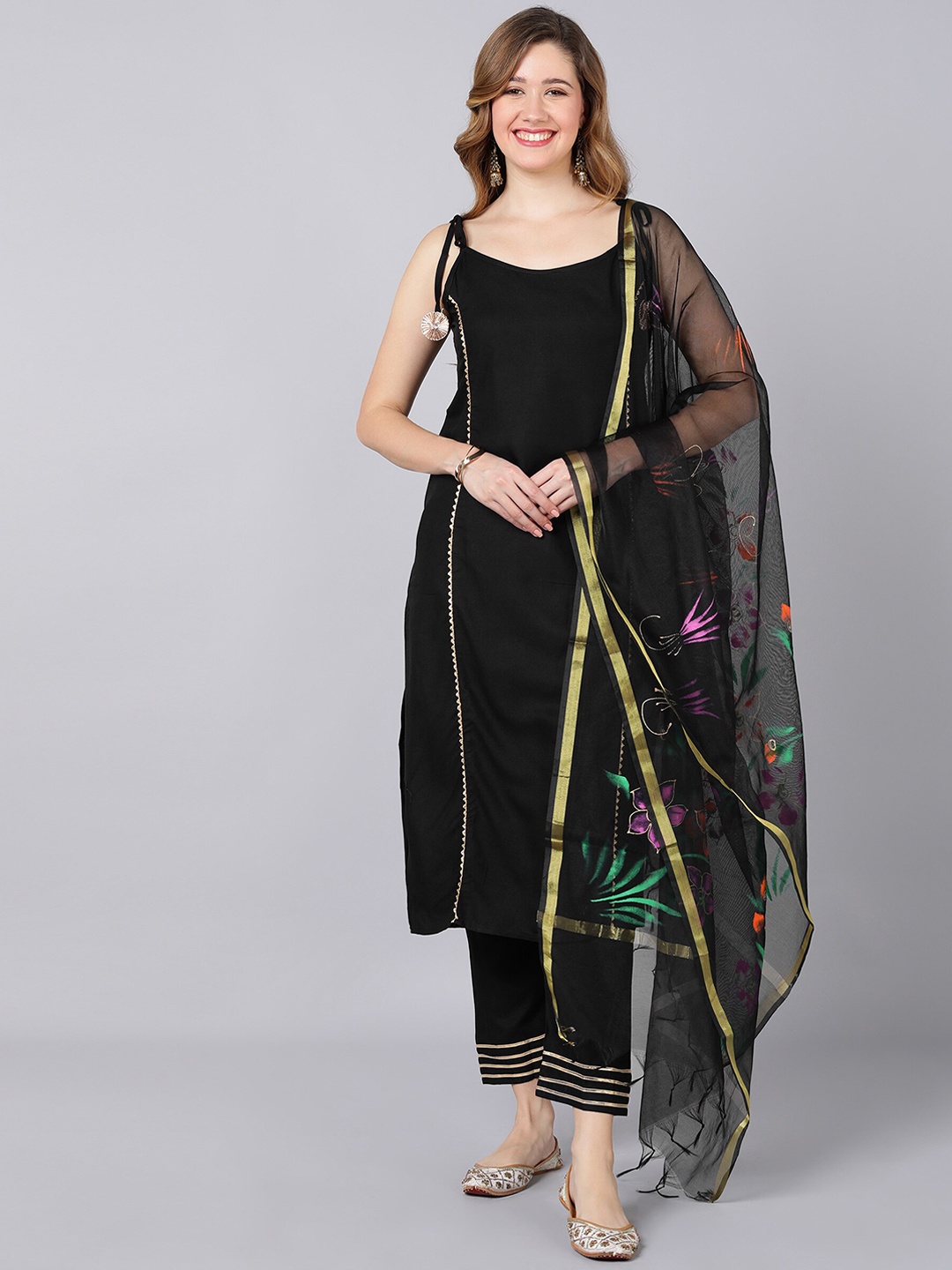 

Indi INSIDE Gotta Patti Kurta with Trousers & With Dupatta, Black