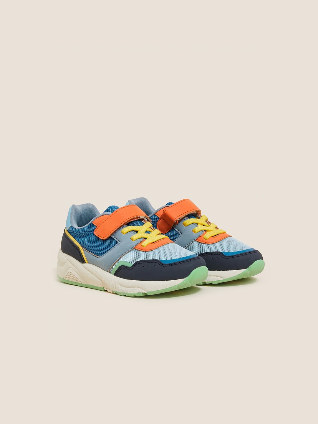 

Marks & Spencer Boys Colourblocked Round Toe Sneakers, Blue