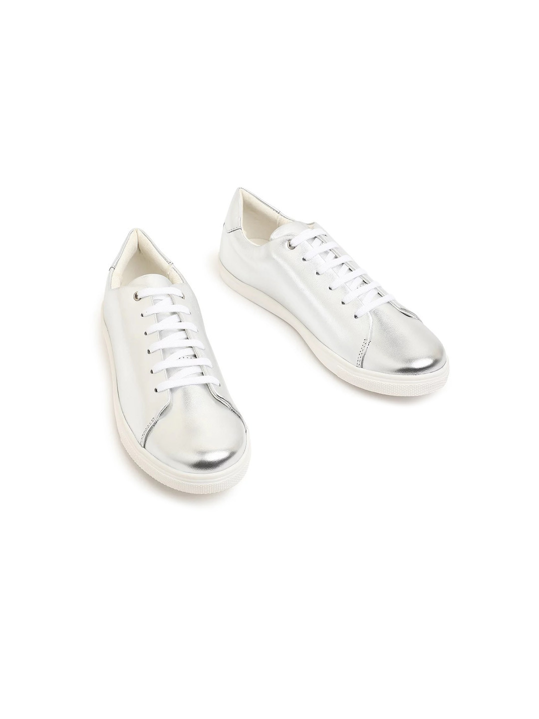 

Marks & Spencer Boys Round Toe Sneakers, Silver