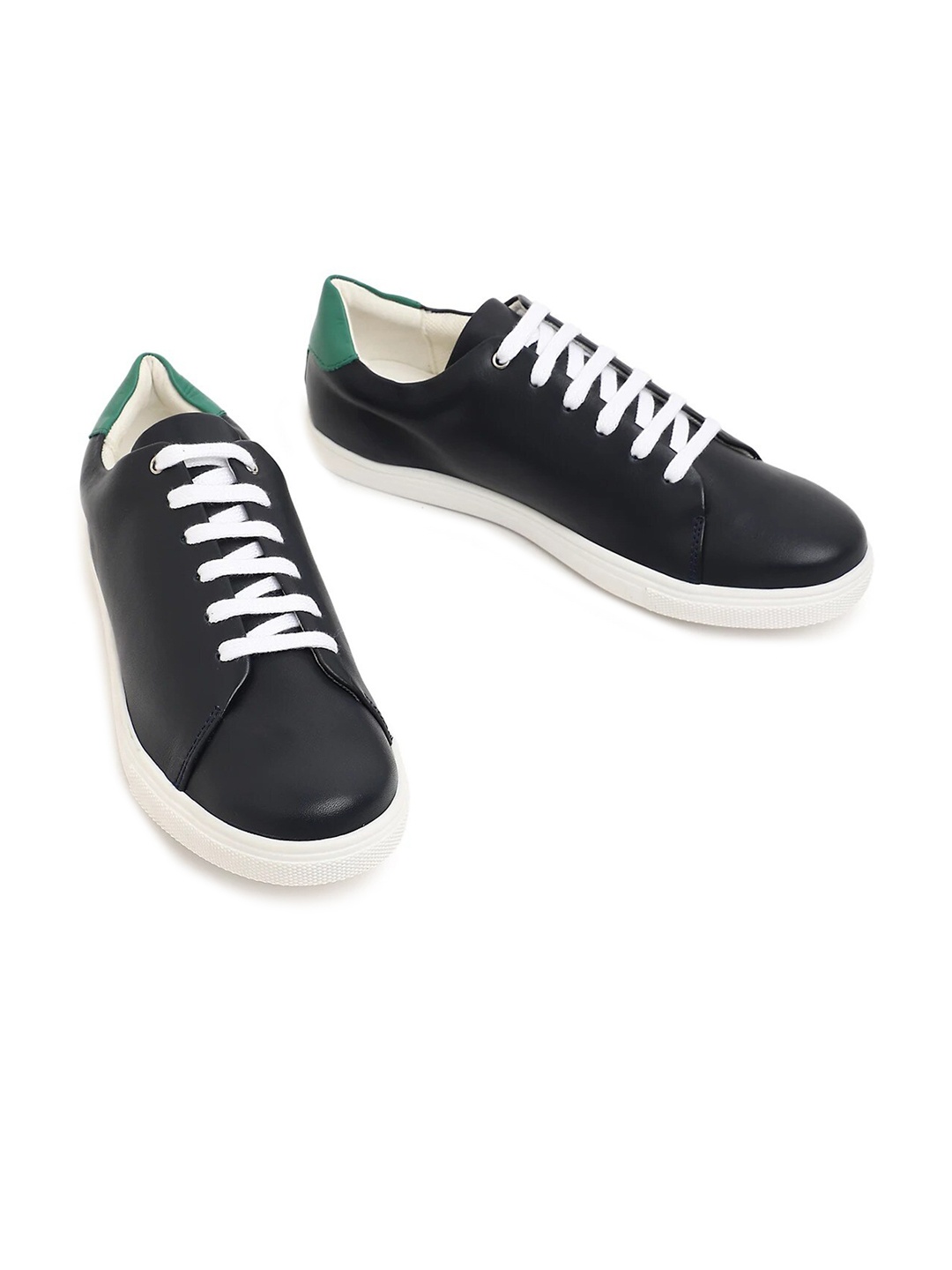 

Marks & Spencer Boys Round Toe Sneakers, Navy blue