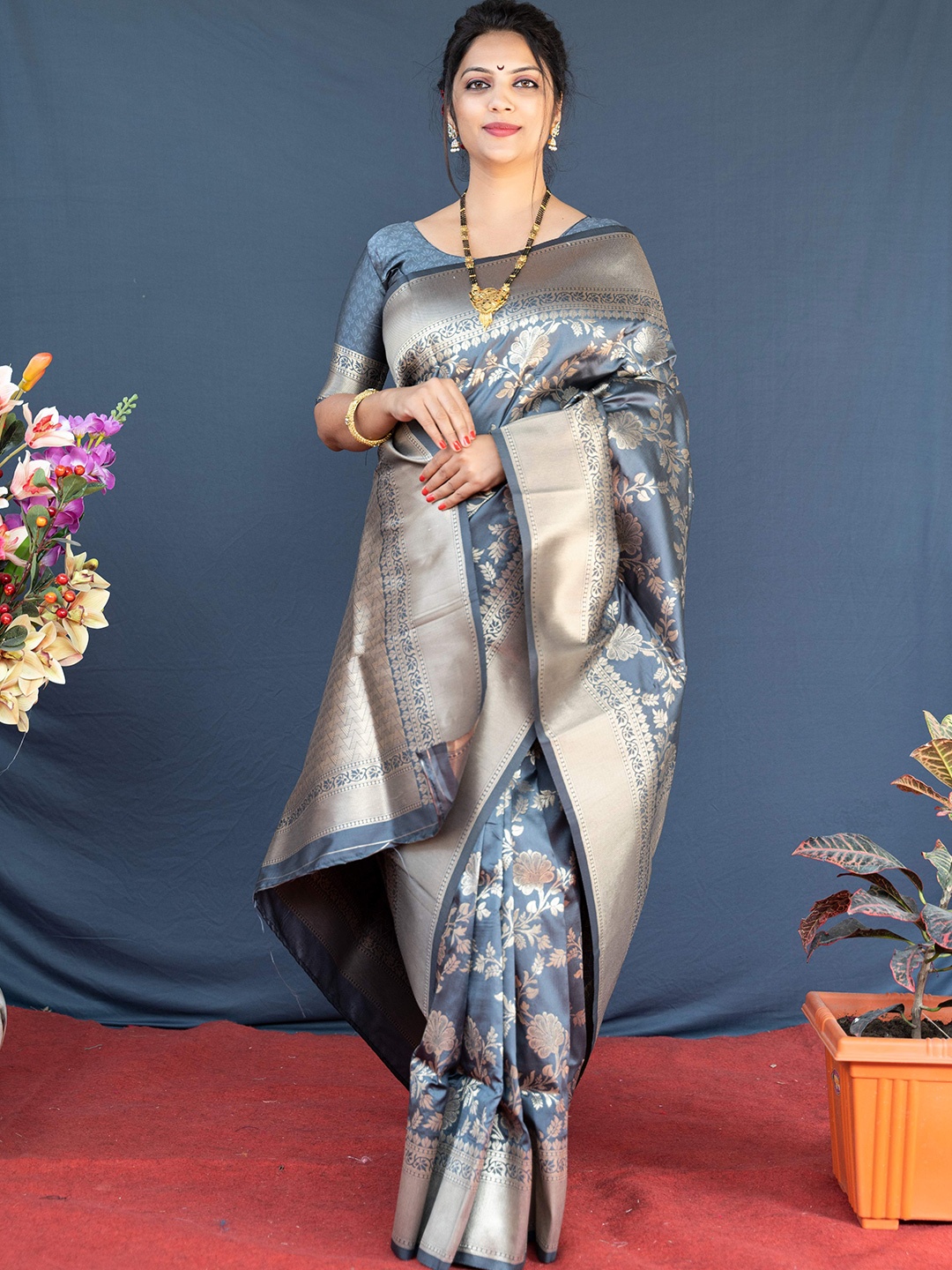 Anaita Floral Woven Design Zari Pure Silk Banarasi Saree, Grey