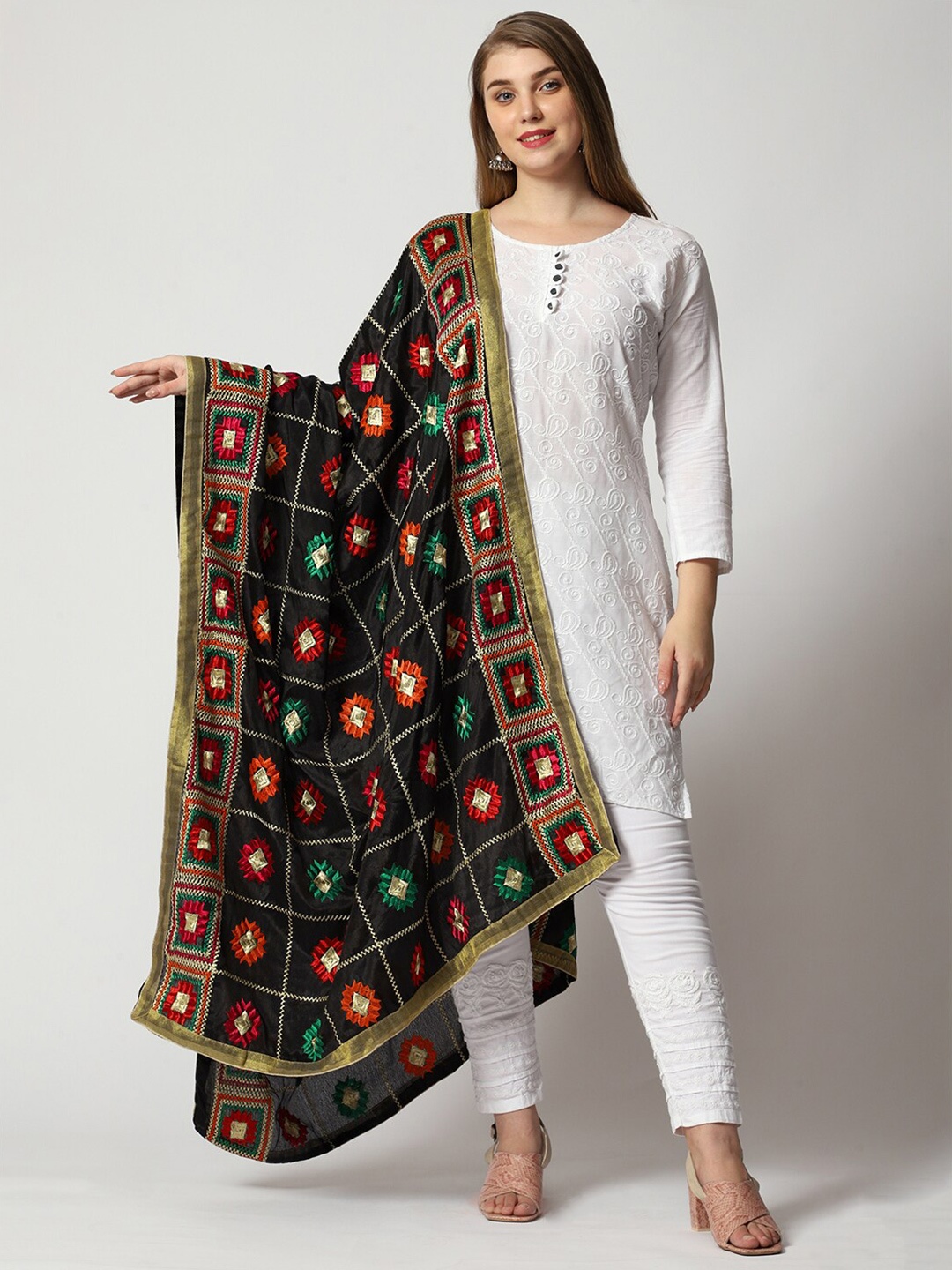 

WEAVERS VILLA Ethnic Motifs Embroidered Dupatta, Black