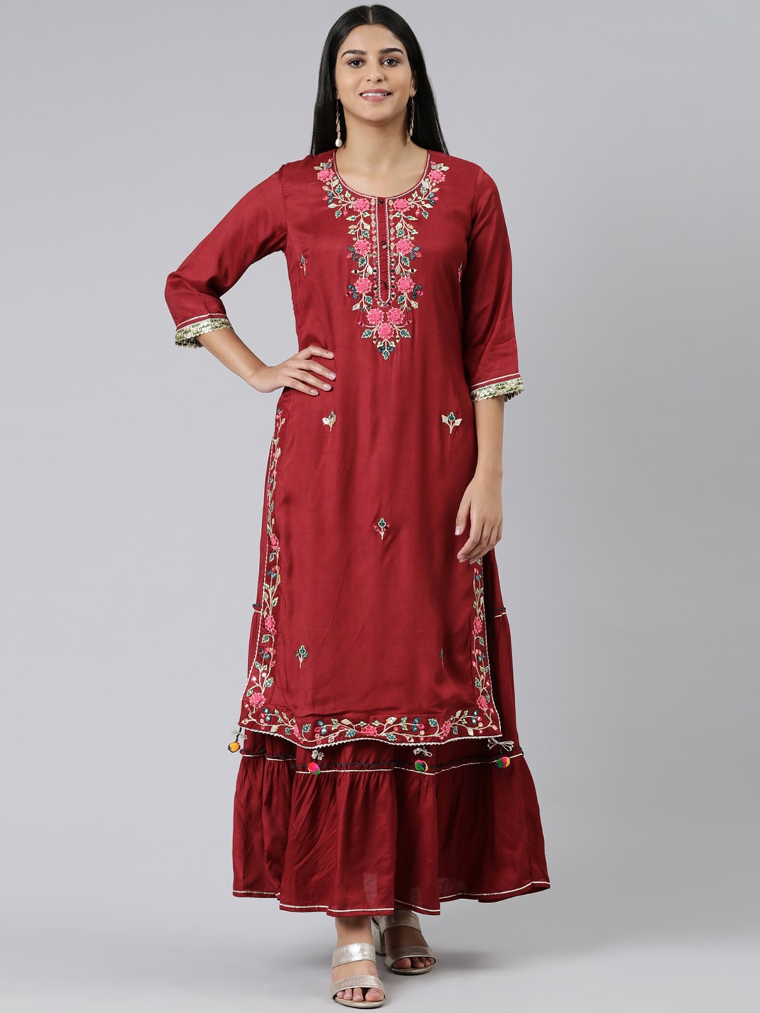 

Neerus Floral Embroidered Mirror Work Straight Kurta, Maroon