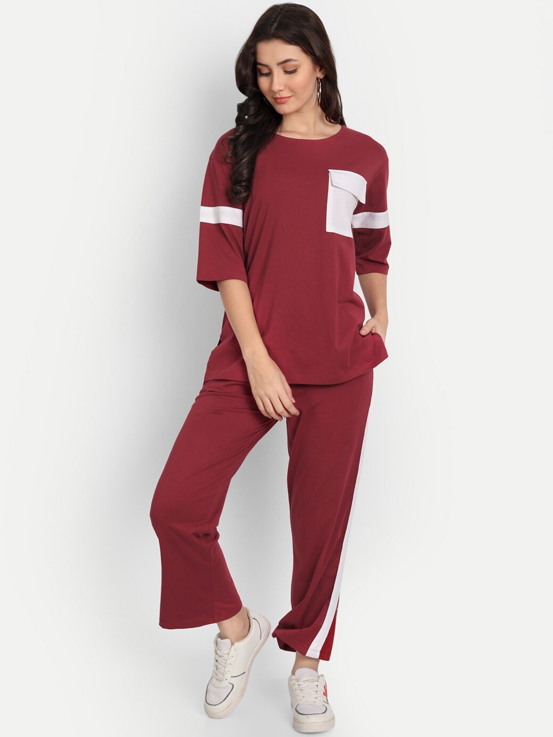

Sttavoss Pure Cotton T-Shirt & Trousers Co-Ord, Maroon