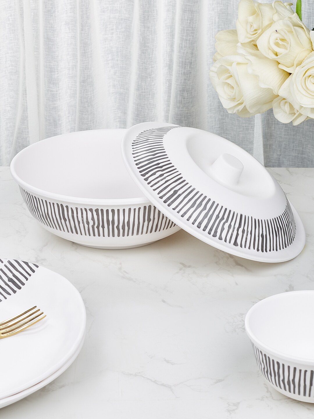 

HomeTown Black & White Melamine Serving Bowl with Lid
