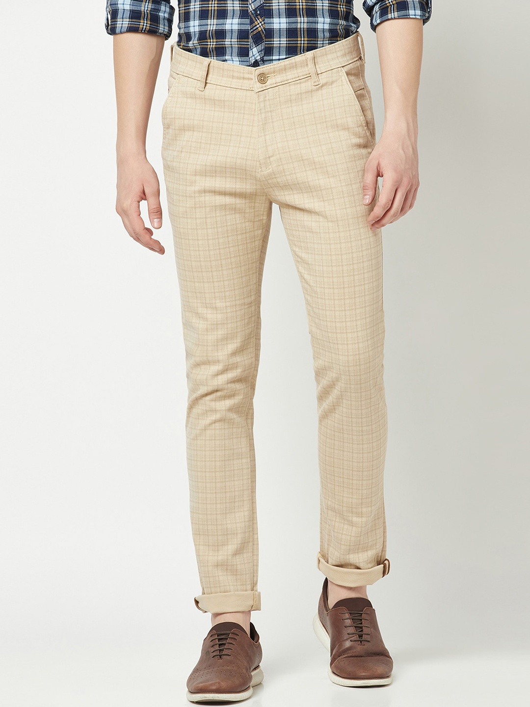 

Crimsoune Club Men Checked Relaxed Mid-Rise Chinos, Cream