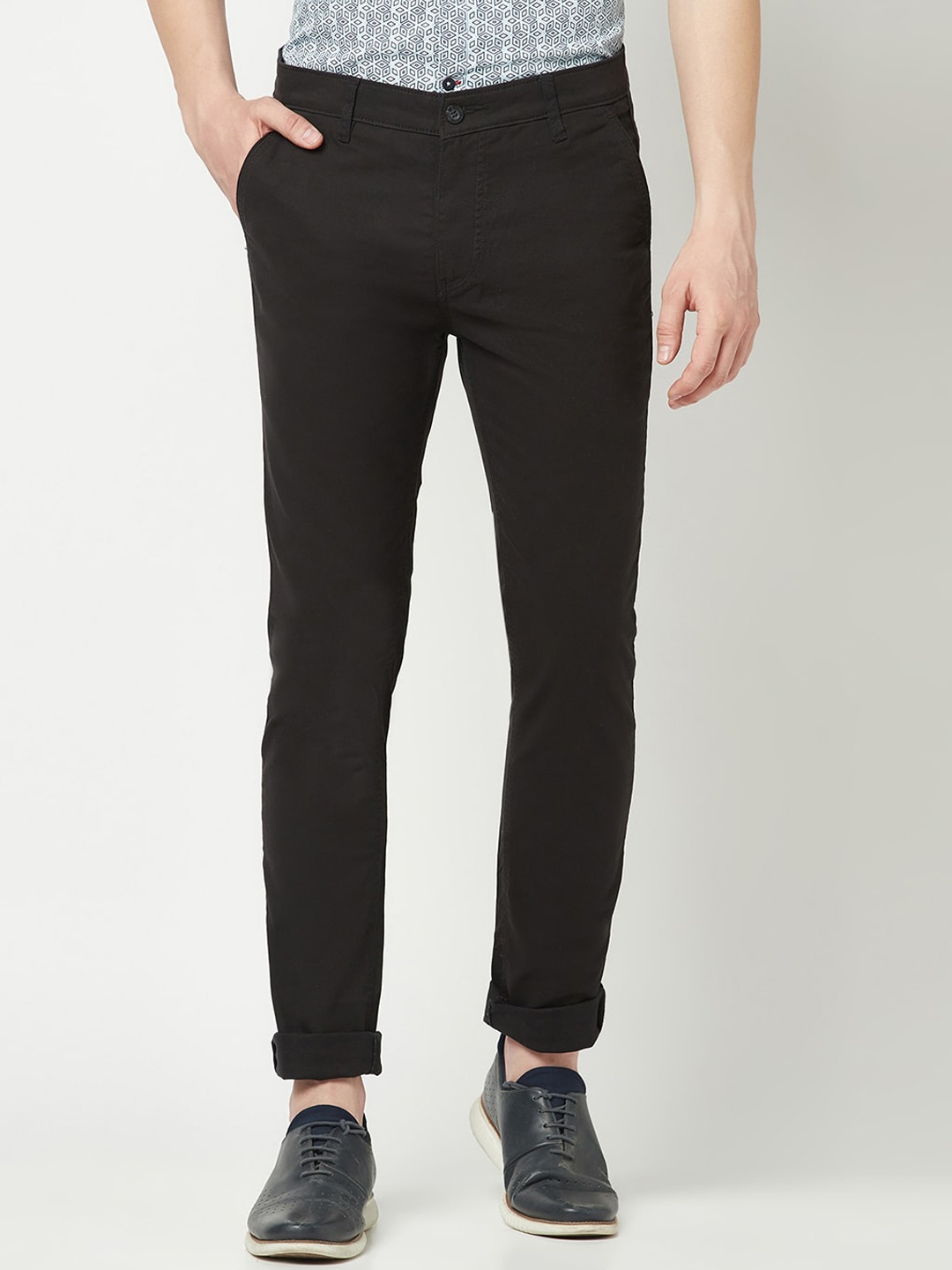 

Crimsoune Club Men Black Relaxed Mid-Rise Chinos