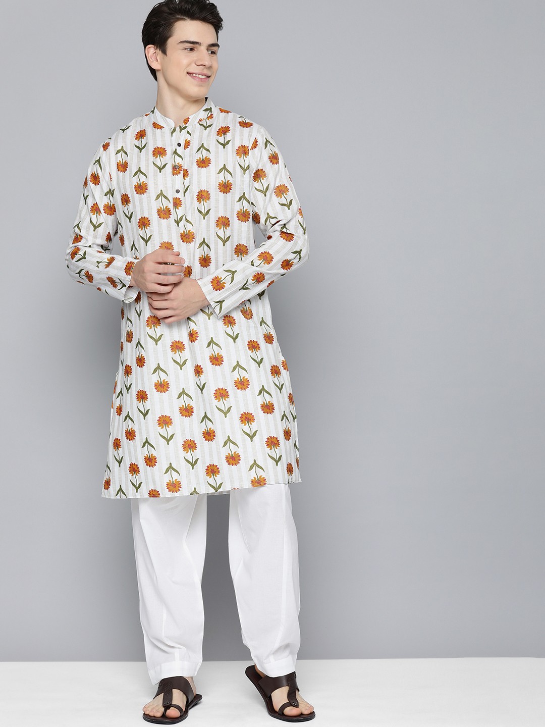 

HERE&NOW Floral Kurta With Pyjamas, White