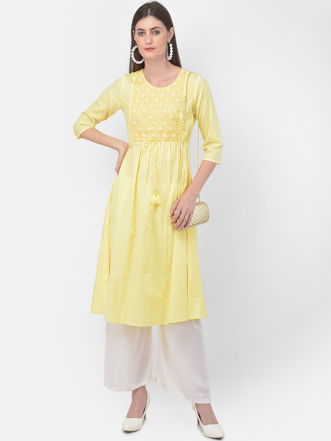 

Span Ethnic Motifs Embroidered A-Line Kurta, Yellow
