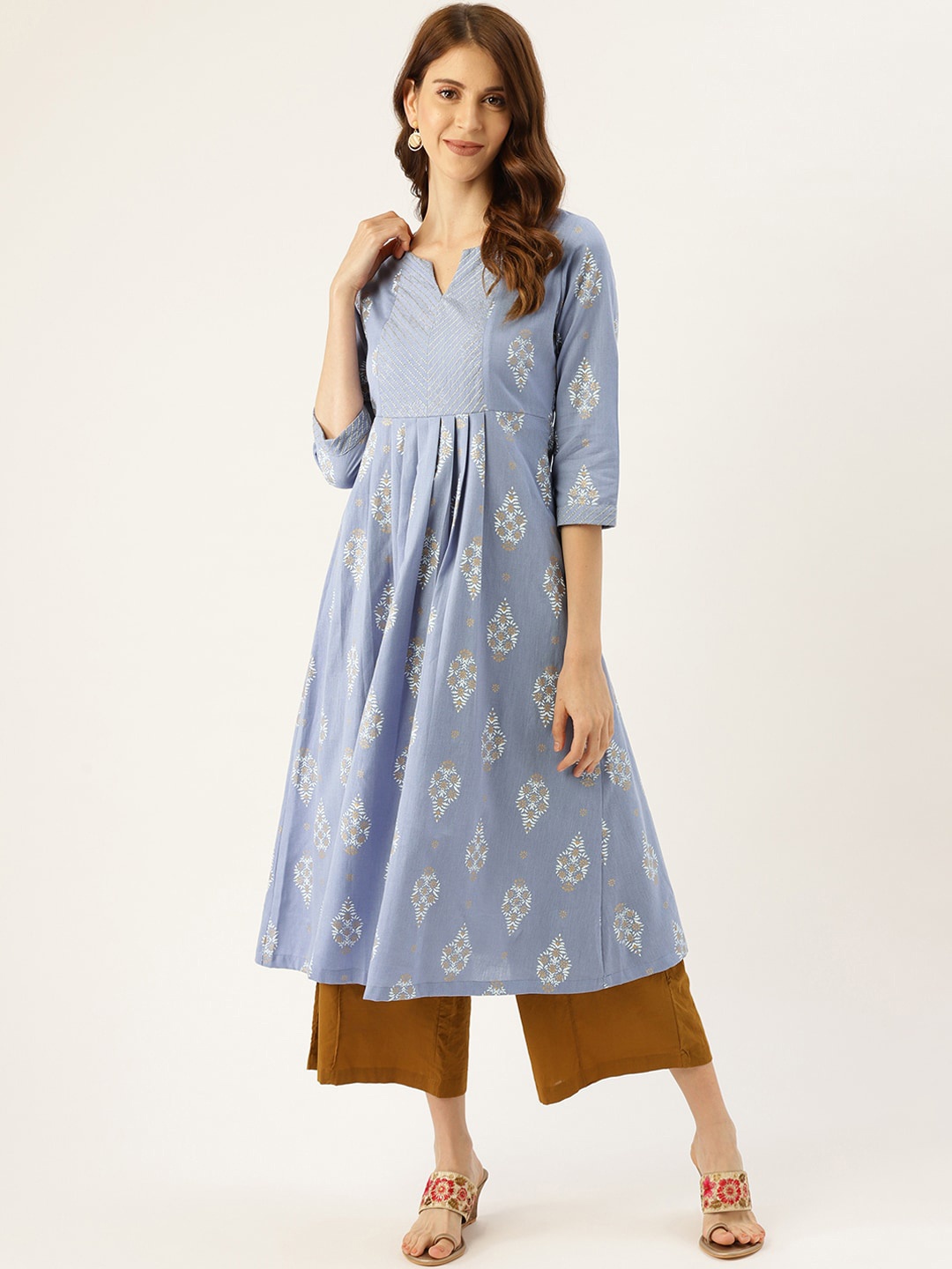 

DIVA WALK Notched Neck Ethnic Motifs Printed Pleated Anarkali Cotton Kurta, Blue