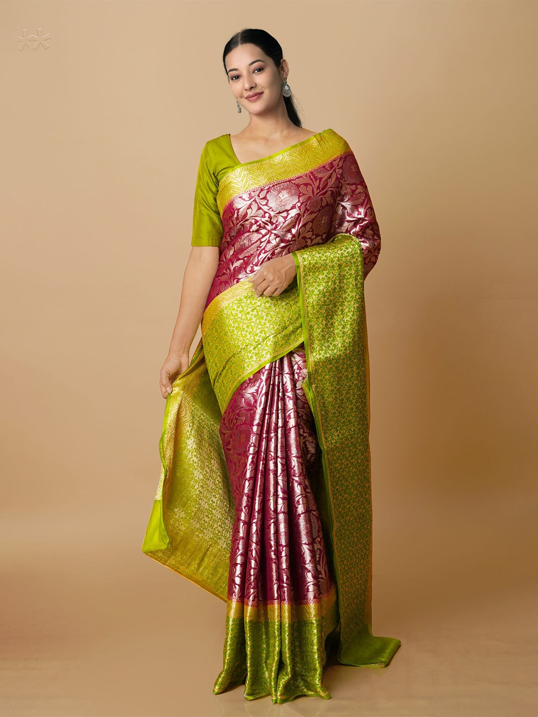 

Unnati Silks Ethnic Motifs Woven Design Zari Banarasi Saree, Purple