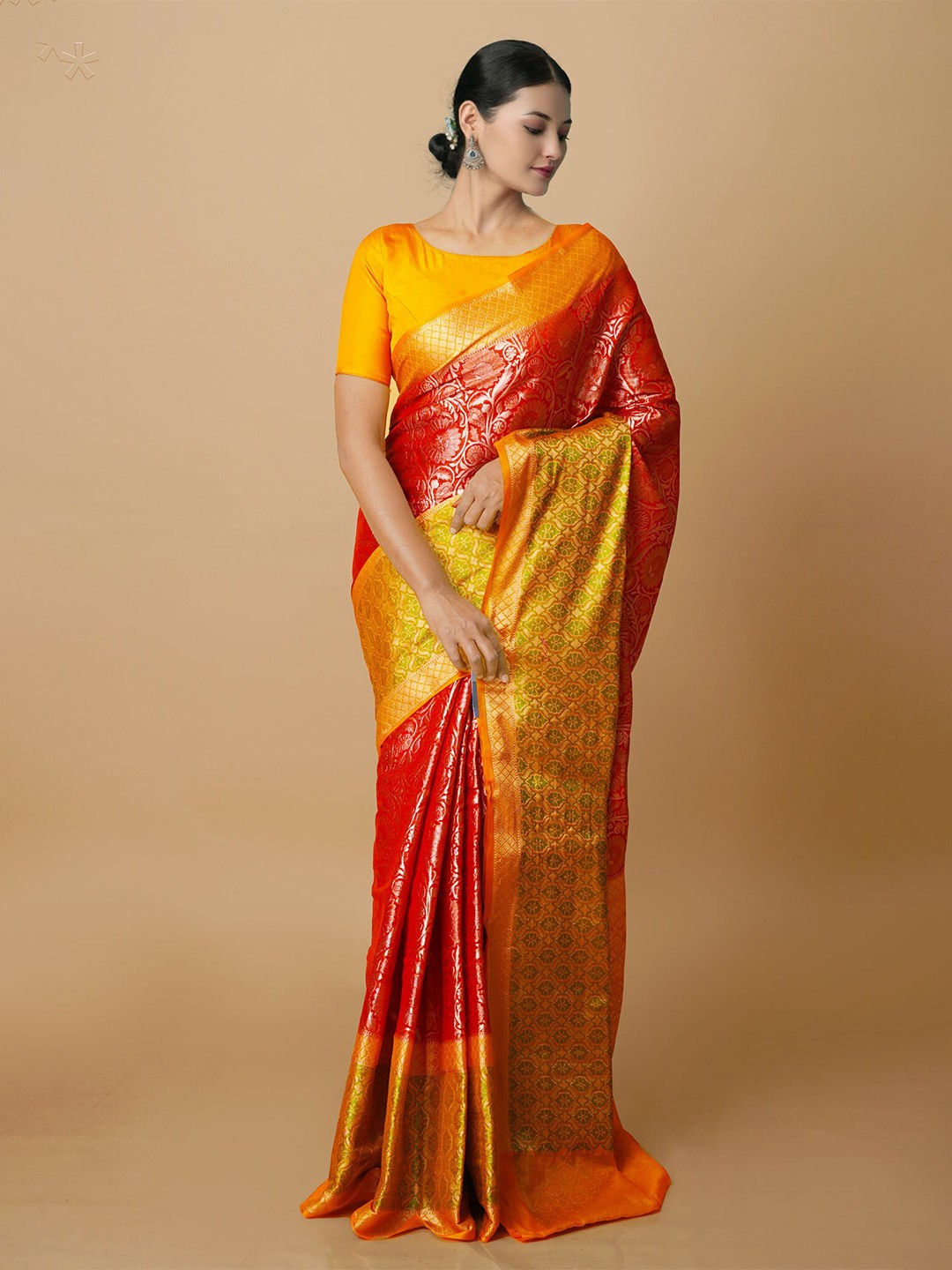 

Unnati Silks Ethnic Motifs Woven Design Zari Banarasi Saree, Red