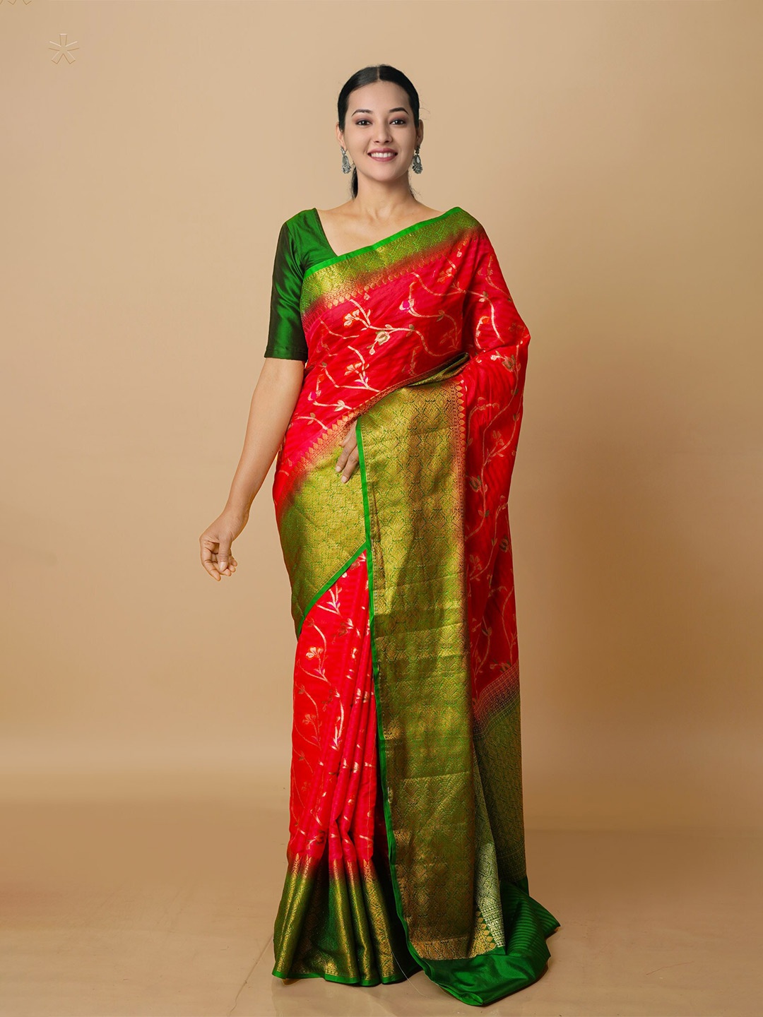 

Unnati Silks Floral Woven Design Zari Silk Blend Banarasi Saree, Pink