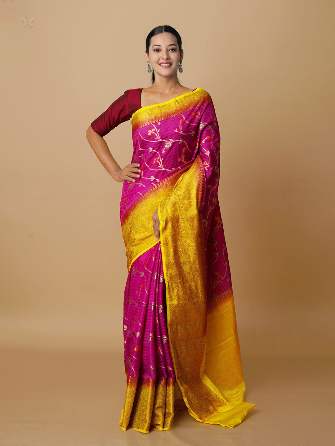 

Unnati Silks Floral Woven Design Zari Banarasi Saree, Pink