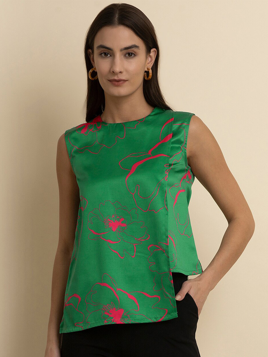 

FableStreet Abstract Printed Asymmetric Top, Green