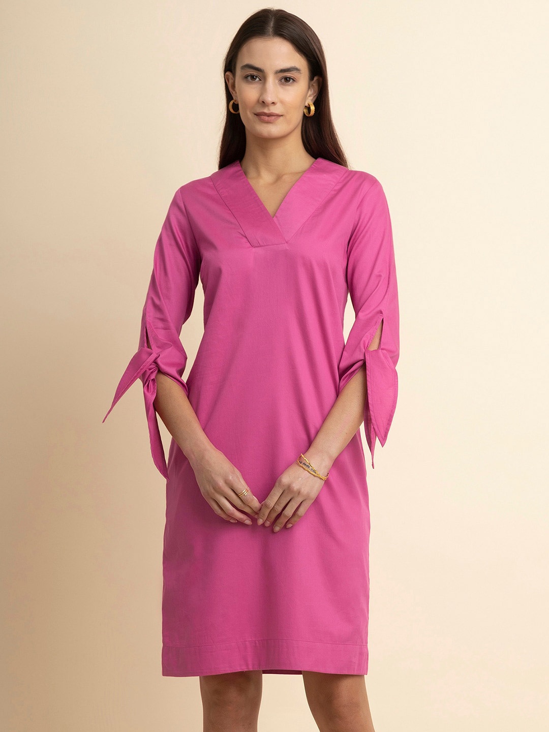 

FableStreet V-Neck Slit Sleeves Tie-Up A-Line Dress, Pink