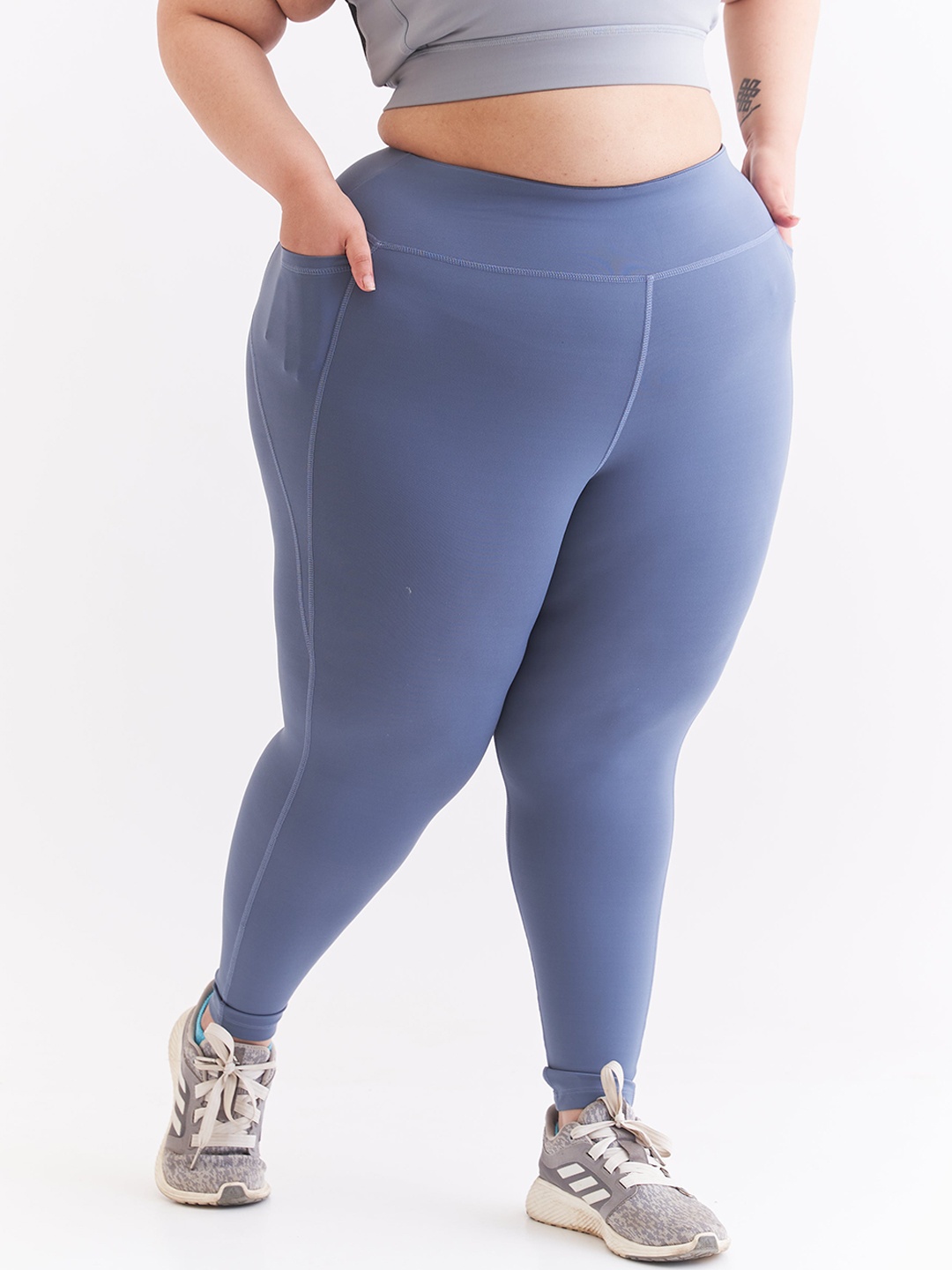 

SPIRIT ANIMAL Women Plus Size Effortless Airforce Tights, Blue